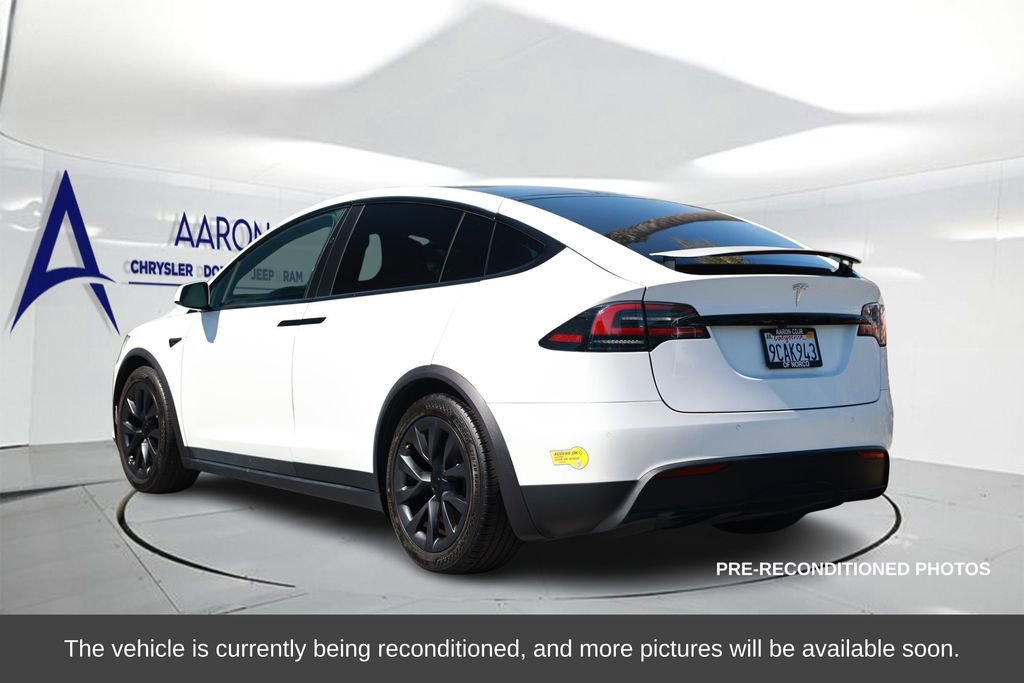 Used 2022 Tesla Model X image 2