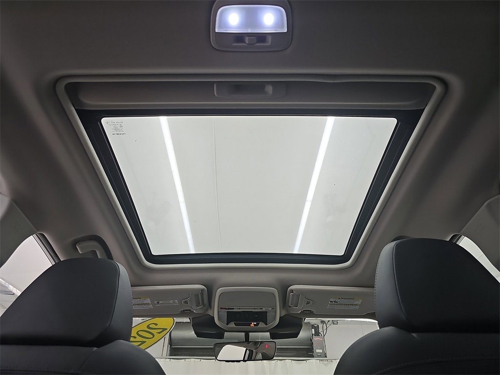 Used 2024 Subaru Forester Limited image 42