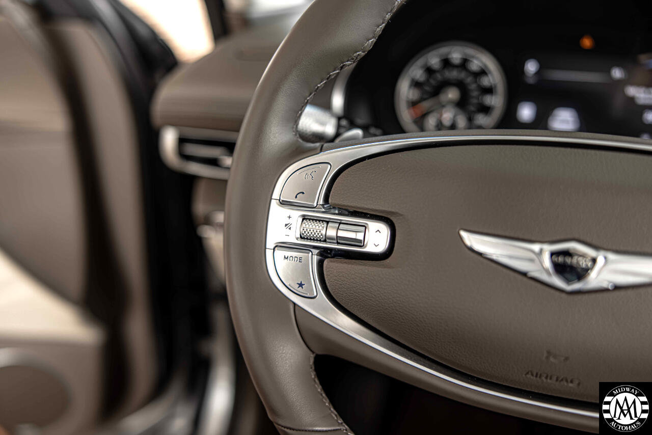 Used 2024 Genesis GV80 2.5T w/ Advanced Package image 26