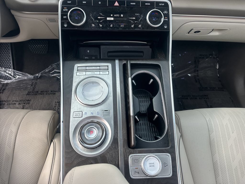 Used 2021 Genesis GV80 2.5T w/ Prestige Package 05 RWD image 22