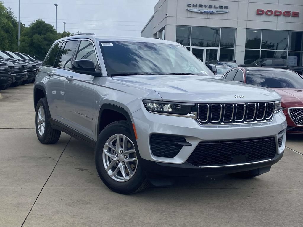 New 2026 Jeep Grand Cherokee Laredo RWD image 31