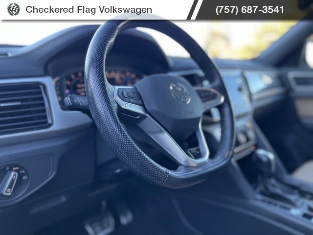 Used 2023 Volkswagen Atlas Cross Sport SEL R-Line image 18