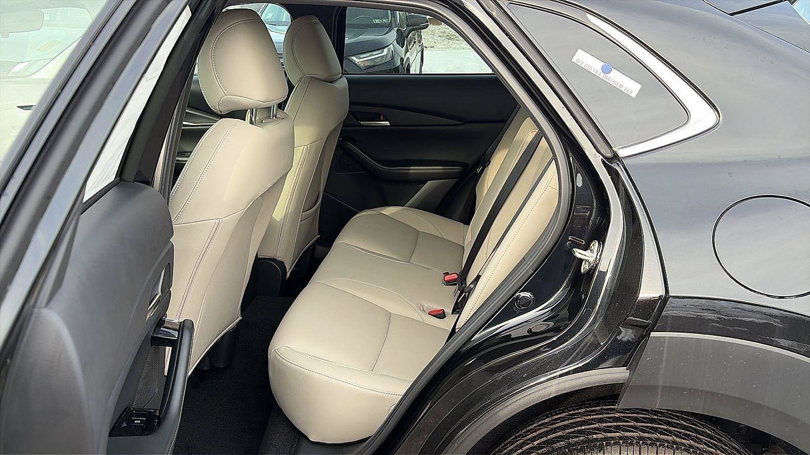Used 2025 MAZDA CX-30 AWD 2.5 S w/ Preferred Package image 15