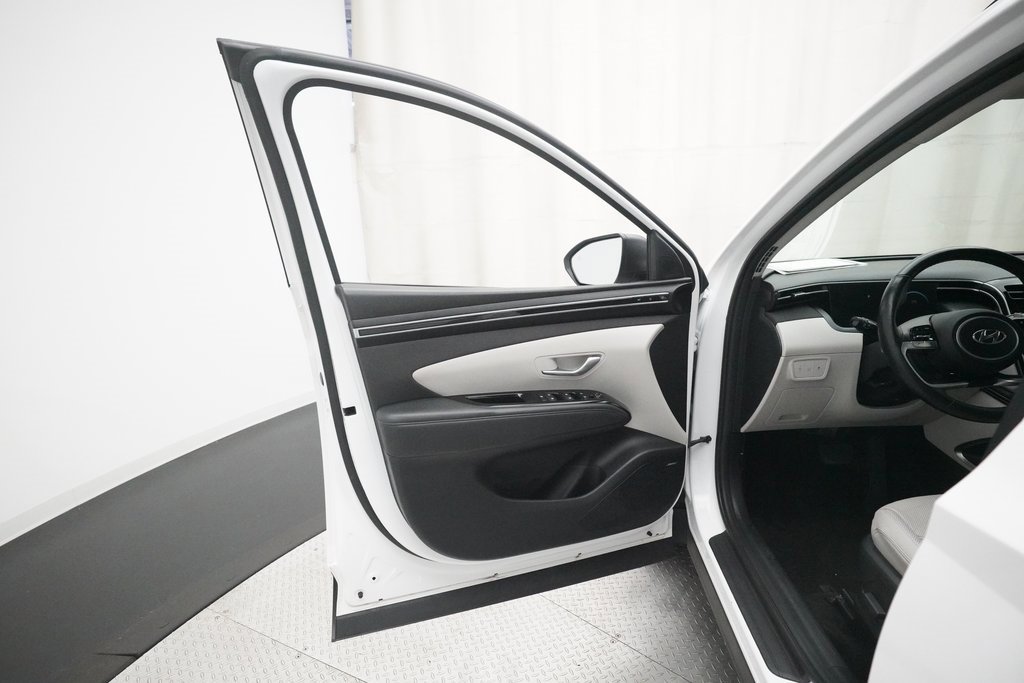 Used 2024 Hyundai Tucson Limited image 28