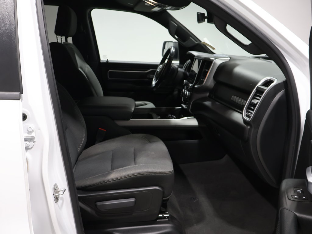 Used 2022 RAM 1500 Big Horn AWD/4WD image 23