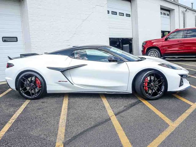 New 2027 Chevrolet Corvette Z06 w/ Battery Protection Package RWD image 11