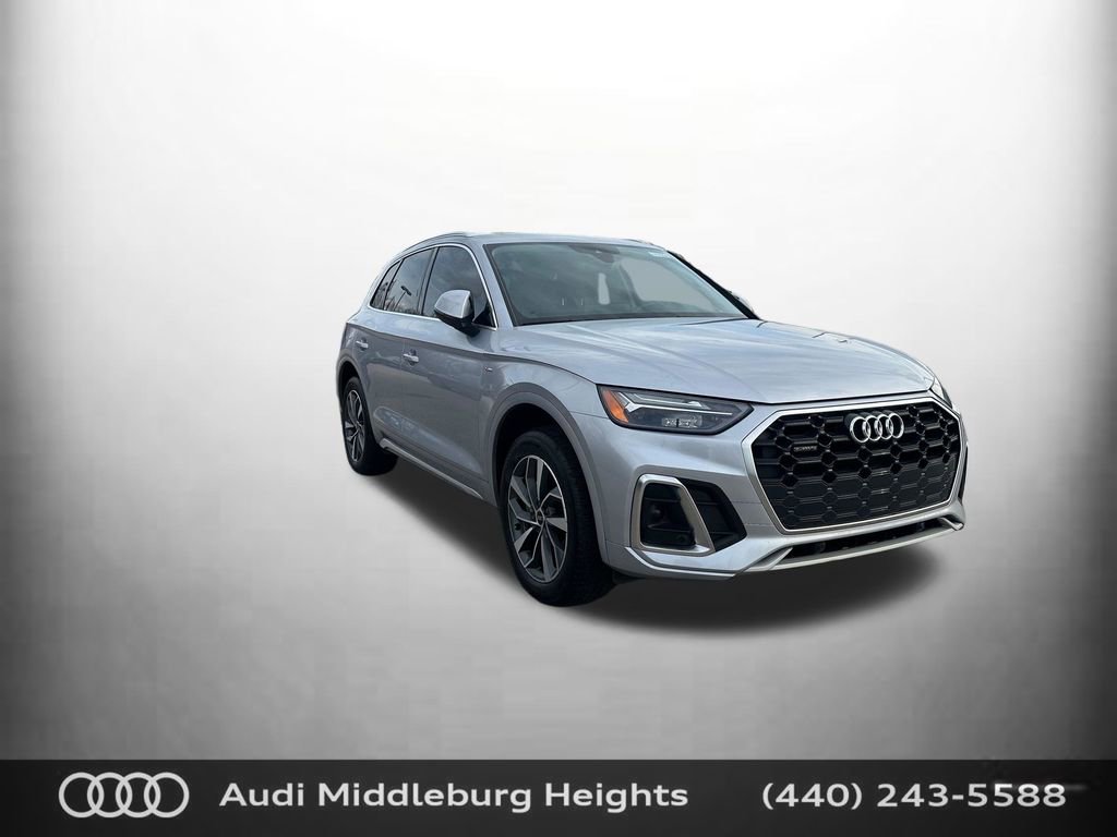 Certified 2023 Audi Q5 2.0T Premium w/ Convenience Package image 1