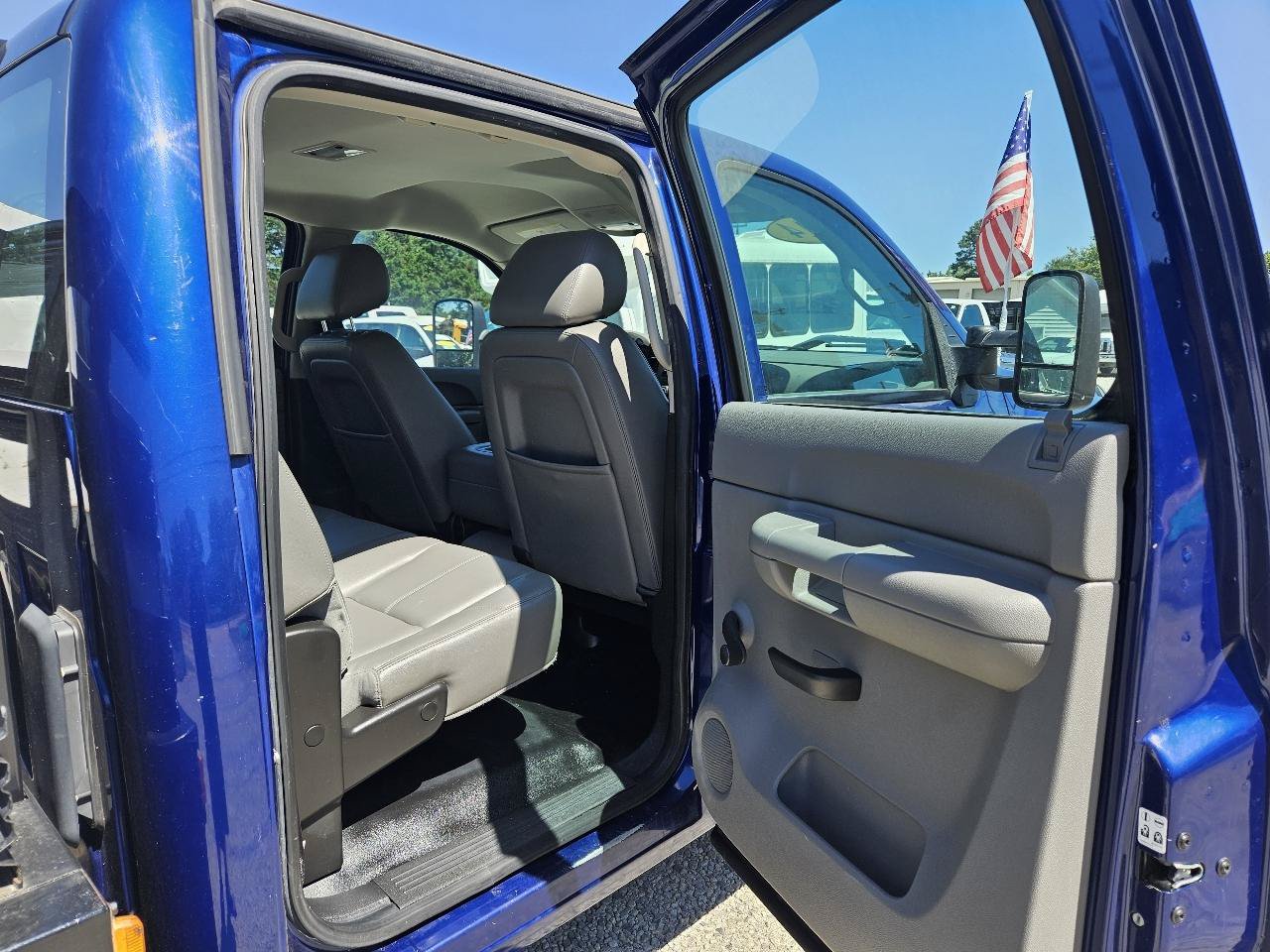 Used 2014 Chevrolet Silverado 3500 W/T w/ Skid Plate Package AWD/4WD image 44