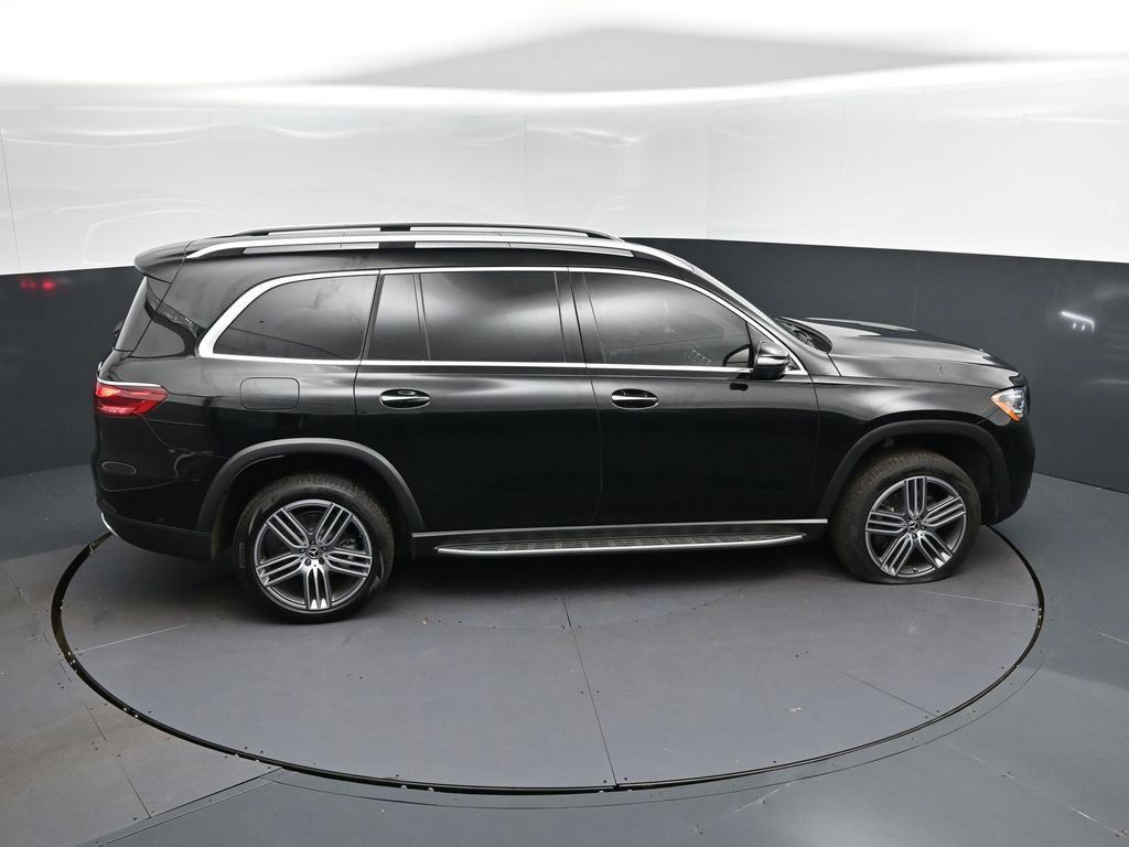 Used 2025 Mercedes-Benz GLS 450 4MATIC image 34