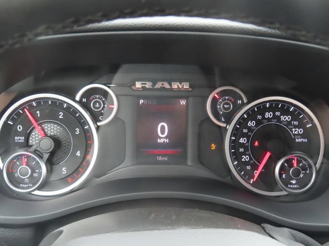 New 2026 RAM 3500 Big Horn AWD/4WD image 33
