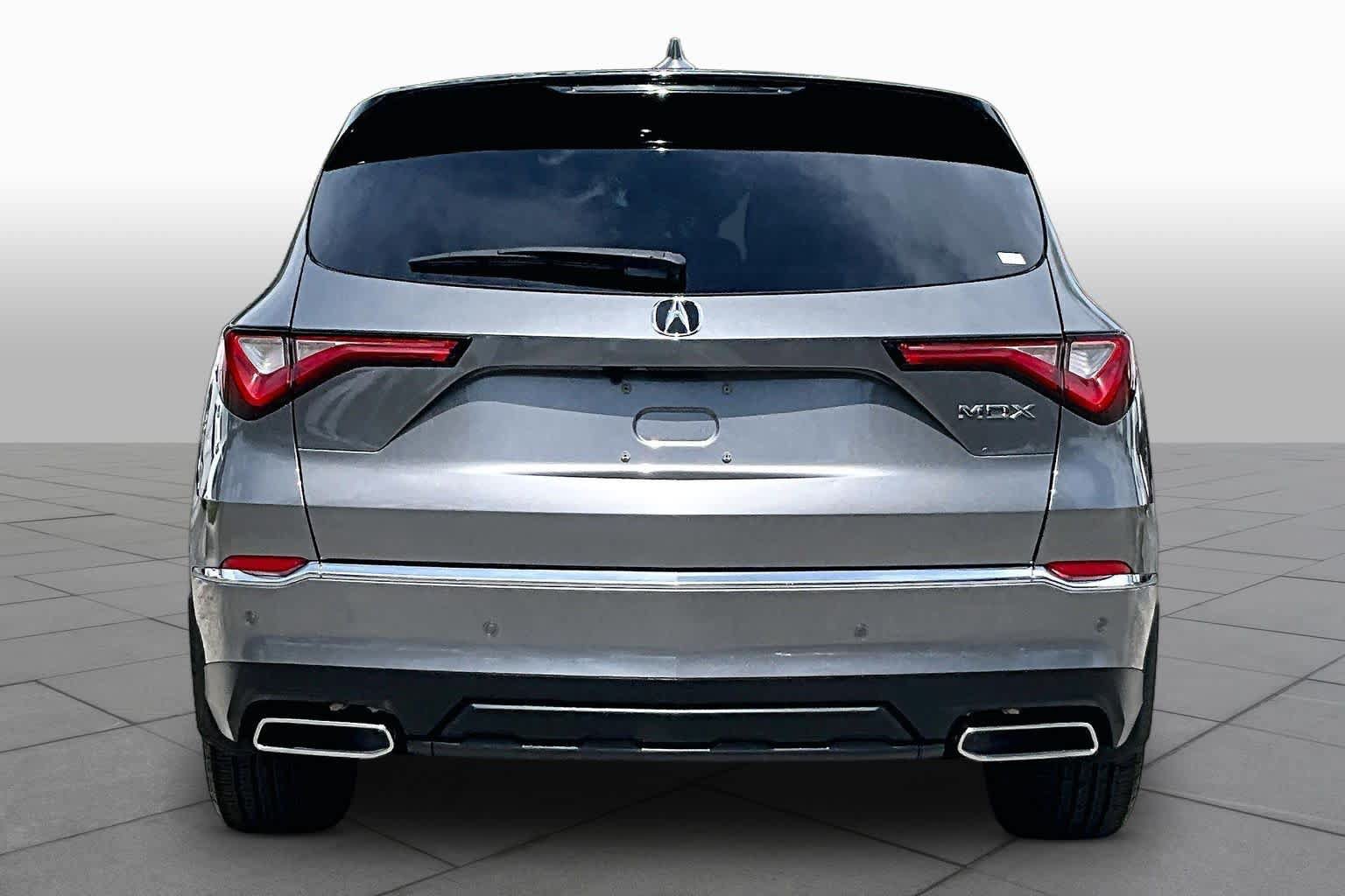 Used 2023 Acura MDX w/ Technology Package FWD image 5
