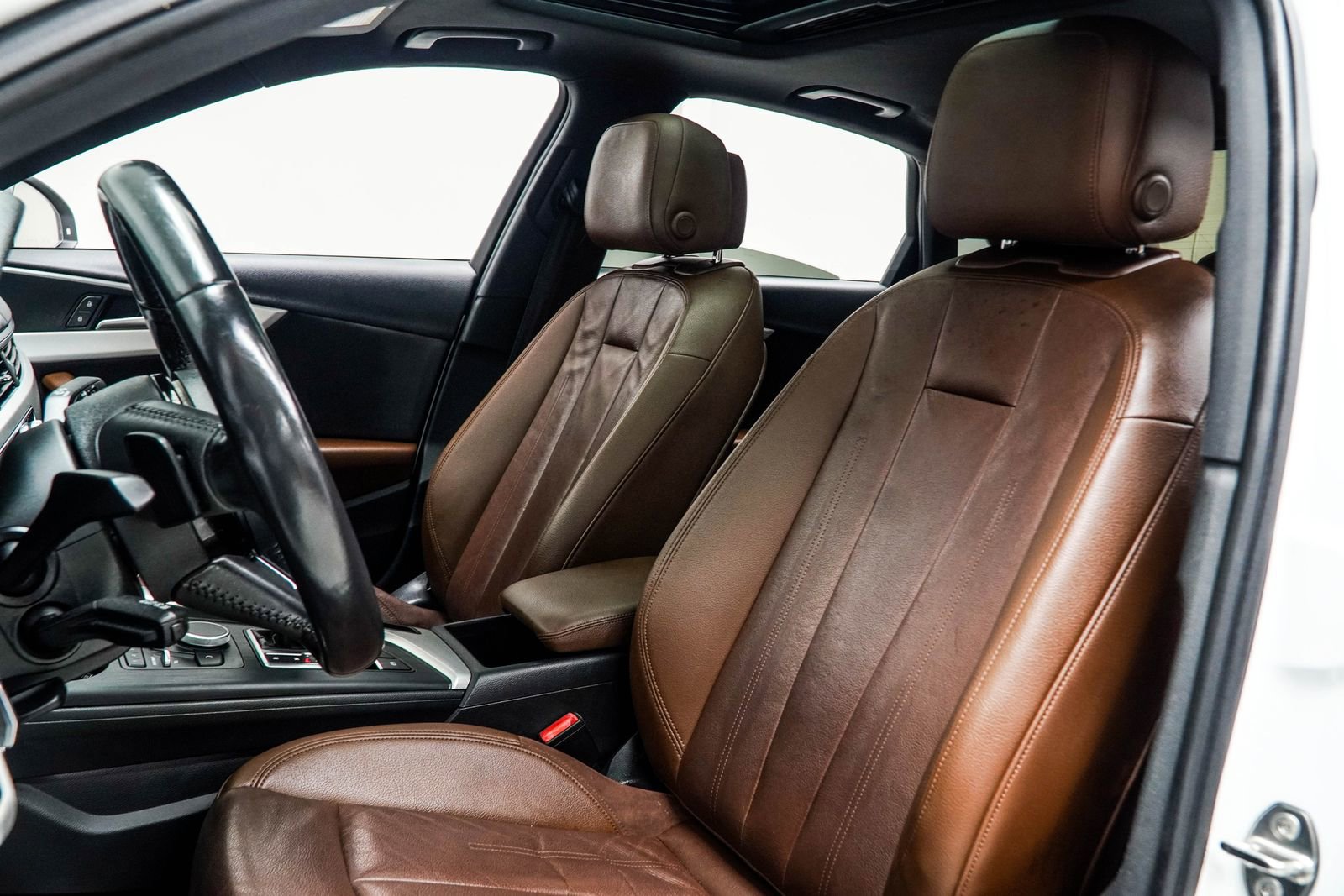 Used 2017 Audi A4 2.0T Ultra Premium w/ Convenience Package FWD image 31