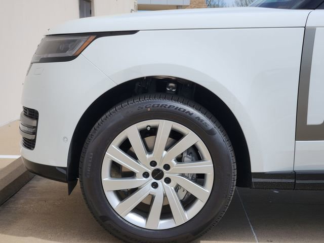 New 2026 Land Rover Range Rover SE image 6