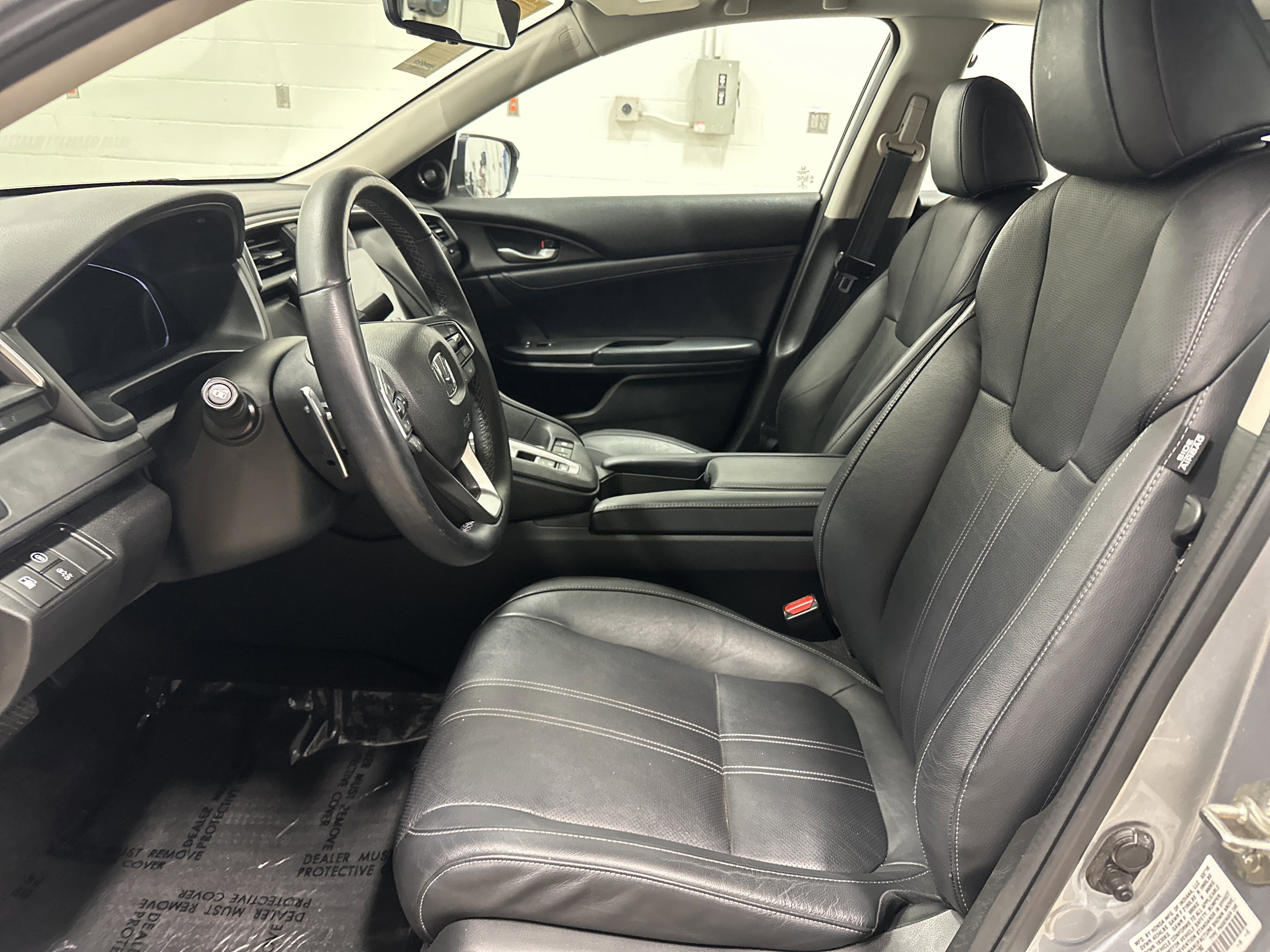 Used 2019 Honda Insight Touring image 16