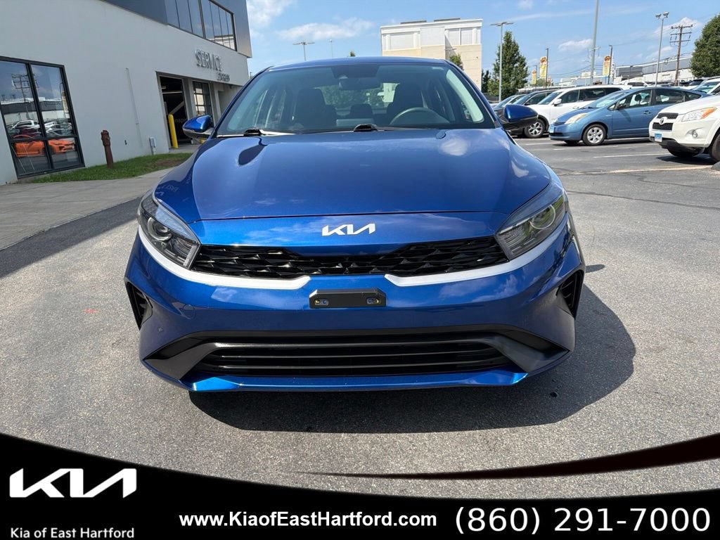 Certified 2023 Kia Forte LXS w/ LXS Technology Package FWD image 4