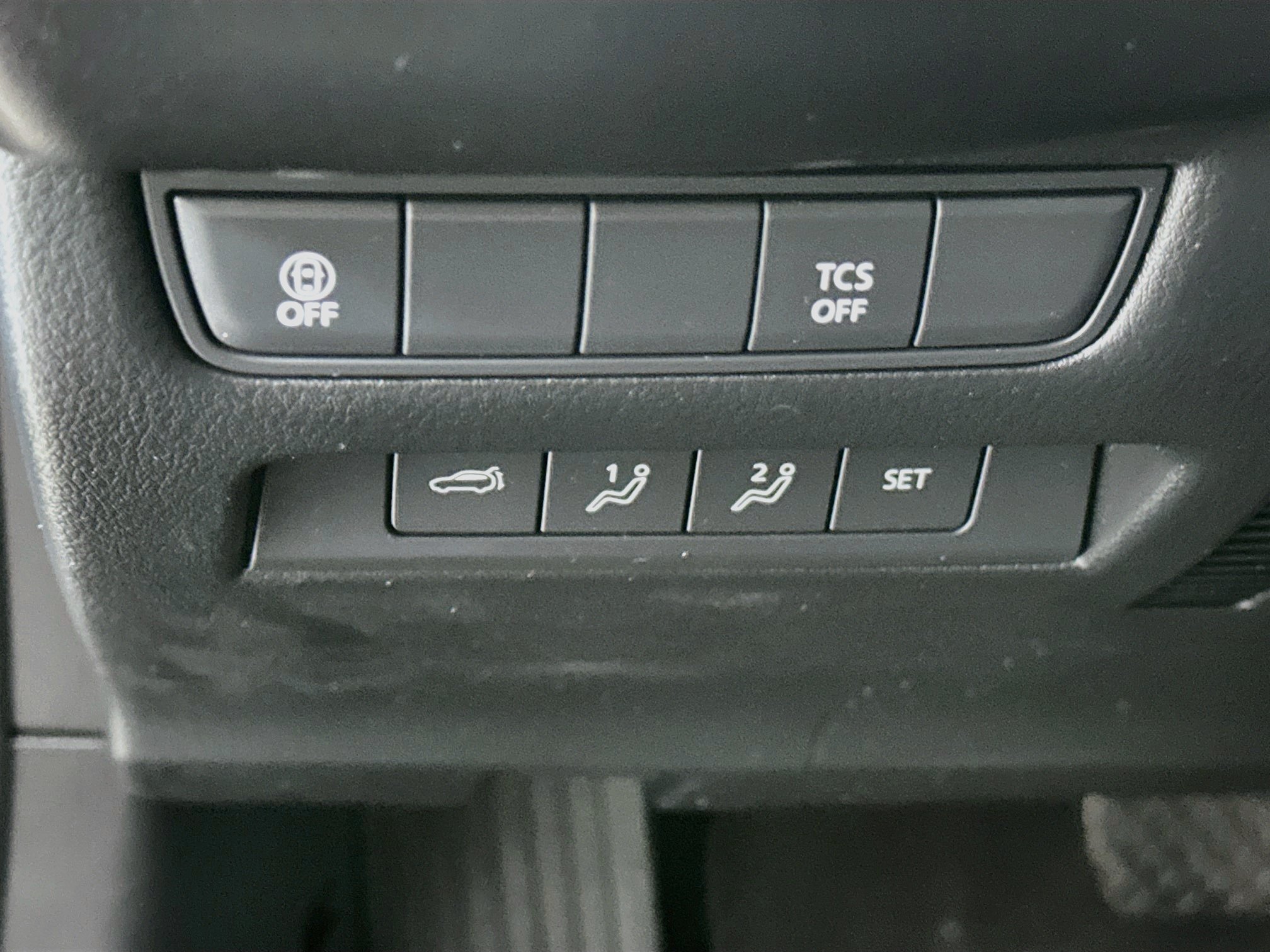 Used 2025 MAZDA CX-50 AWD 2.5 S w/ Premium Plus Pkg image 16