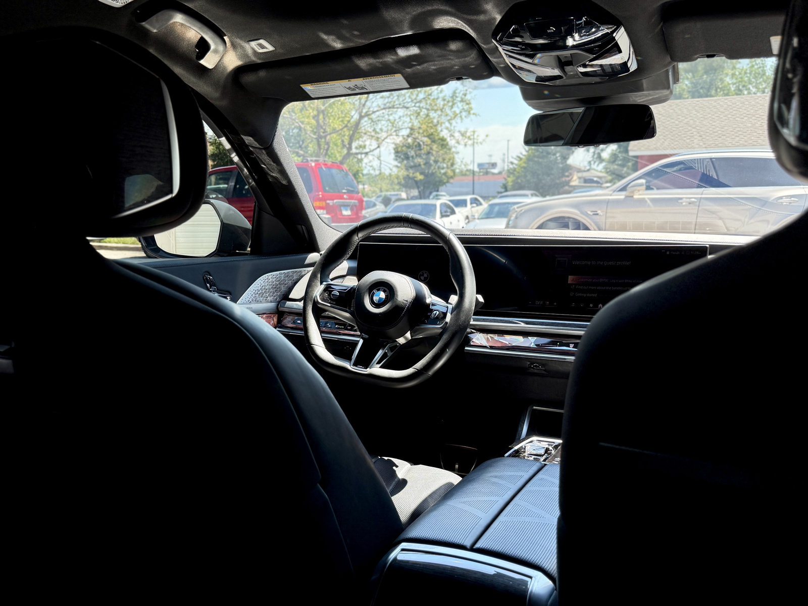 Used 2023 BMW 760i xDrive w/ Executive Package AWD/4WD image 20