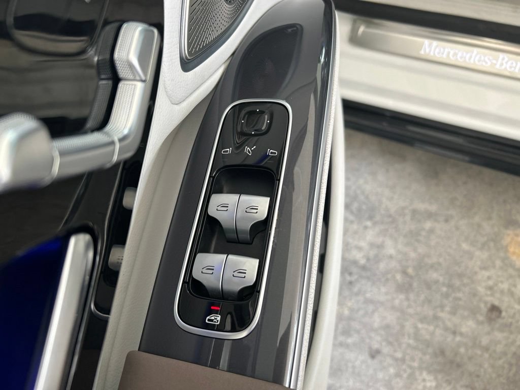 Used 2022 Mercedes-Benz EQS 450+ Sedan w/ Exclusive Trim Package image 38