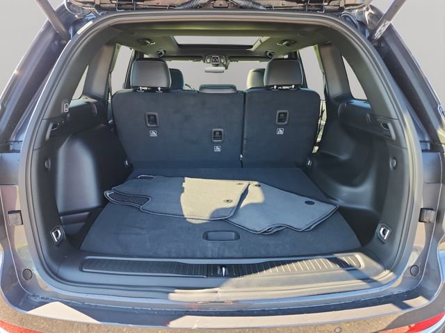 New 2025 Jeep Grand Cherokee Limited w/ Luxury Tech Group II image 22