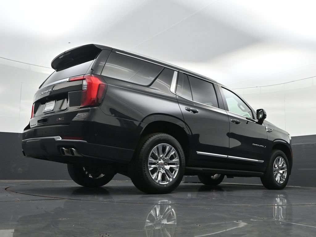 Used 2025 GMC Yukon Denali AWD/4WD image 35