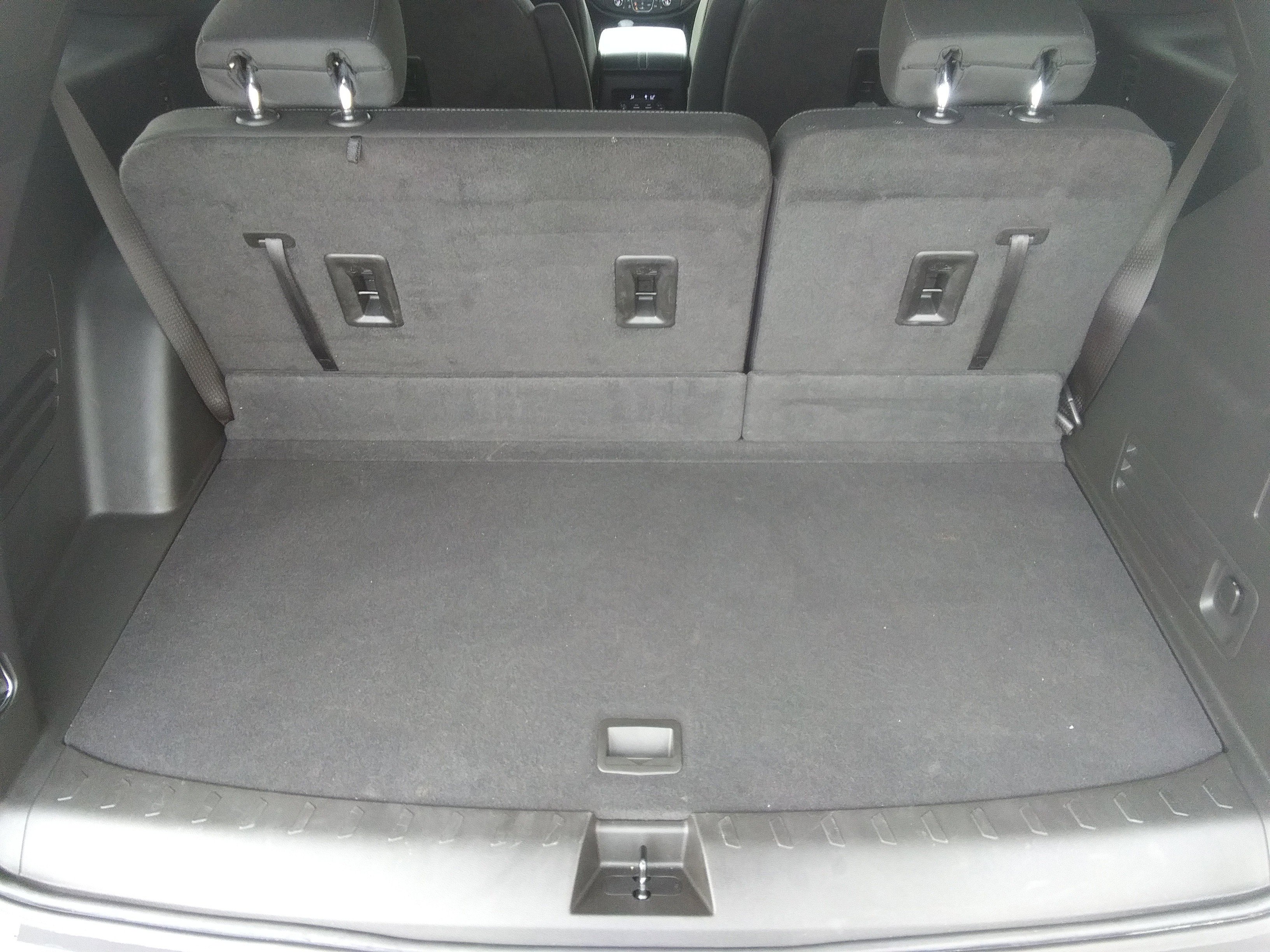 Used 2022 Chevrolet Traverse LT image 8