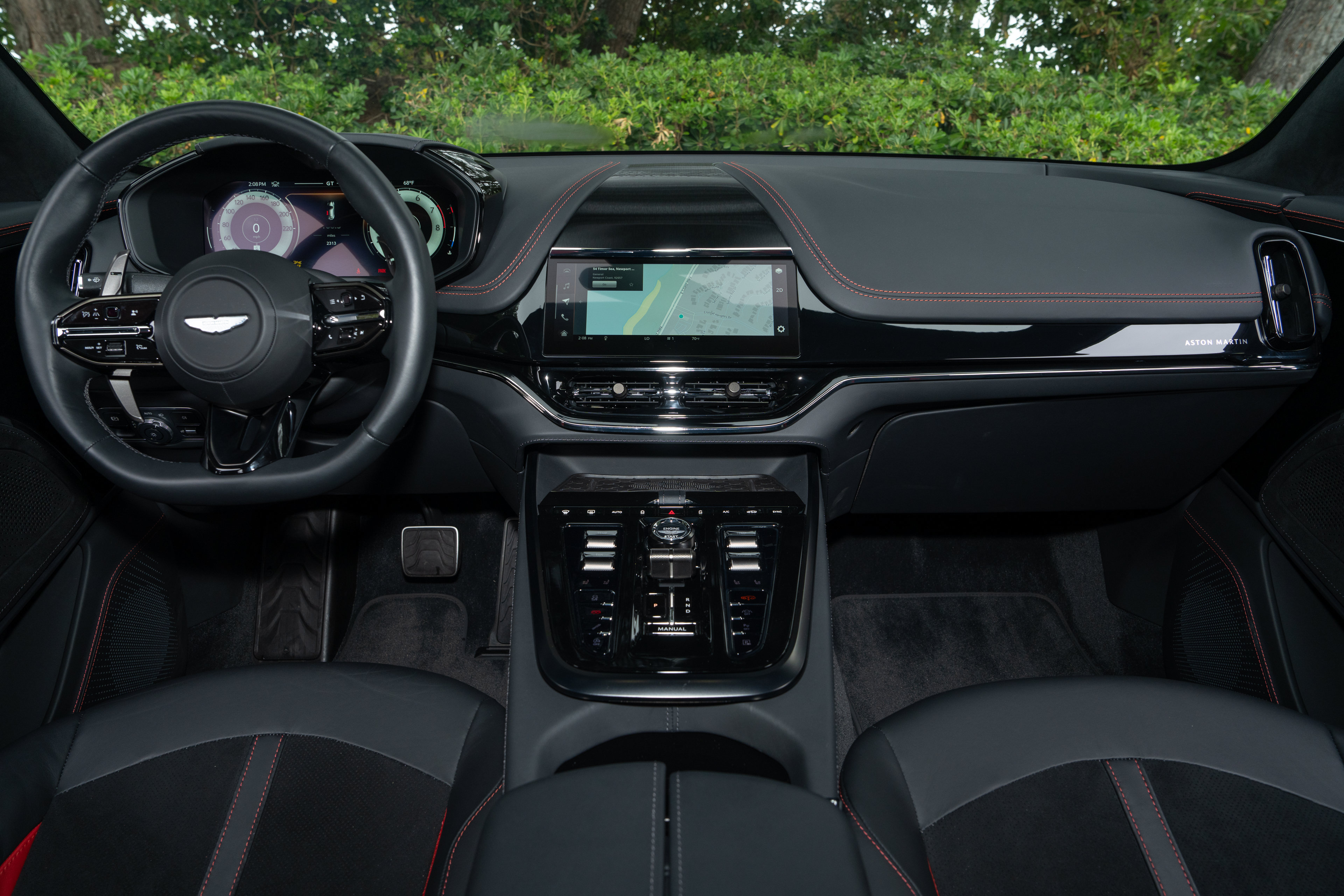 Used 2025 Aston Martin DBX 707 AWD/4WD image 19