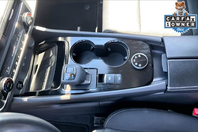 Used 2025 Nissan Rogue SV AWD/4WD image 17