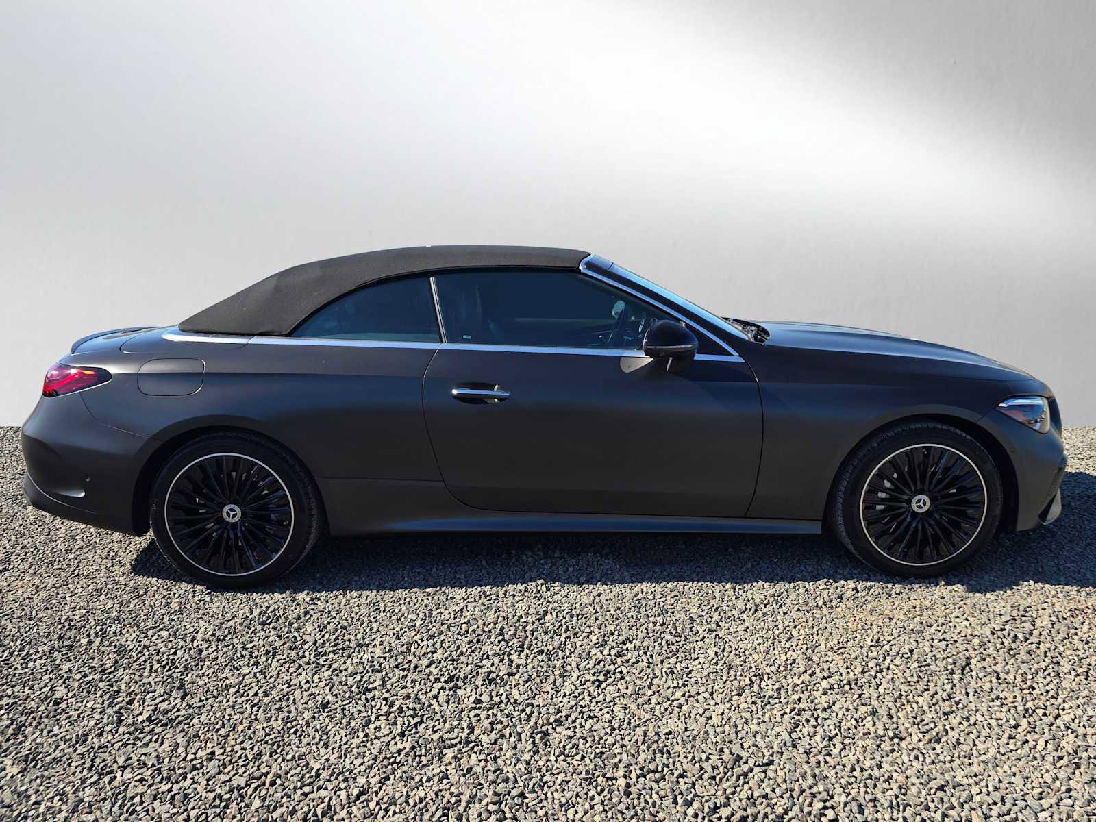 New 2026 Mercedes-Benz CLE 450 4MATIC Cabriolet image 2