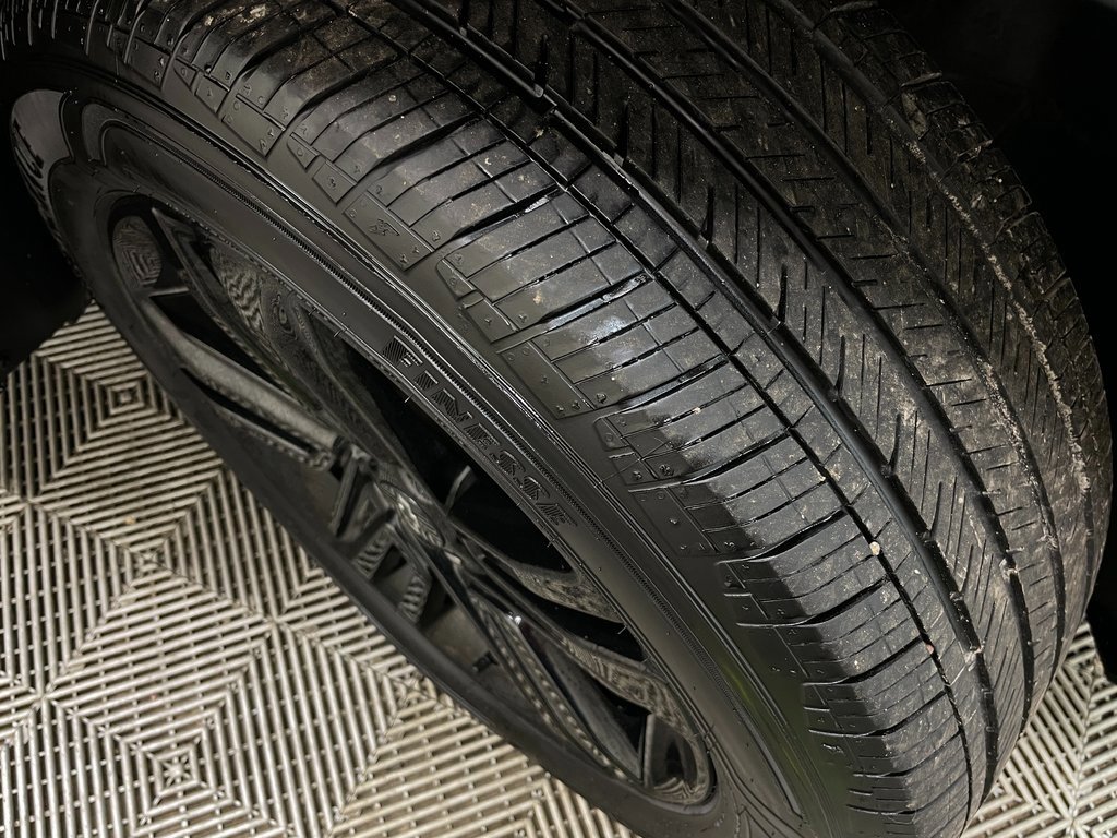 Certified 2024 Chevrolet Trax ACTIV image 46