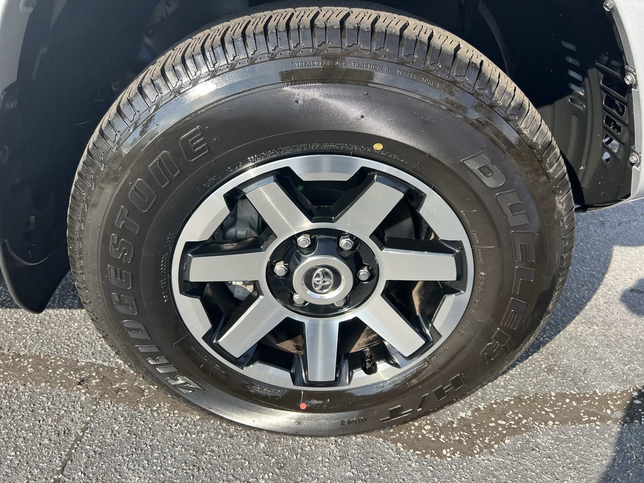 Used 2024 Toyota 4Runner TRD Off-Road AWD/4WD image 13