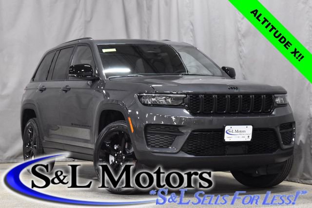 New 2025 Jeep Grand Cherokee Laredo