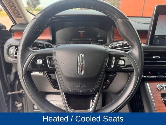 Used 2022 Lincoln Aviator Reserve w/ Equipment Group 201A AWD/4WD image 11