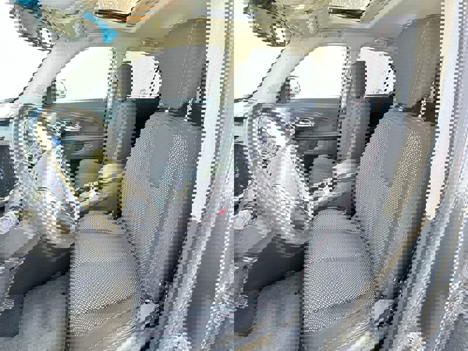 Used 2010 Chevrolet Equinox LT image 17