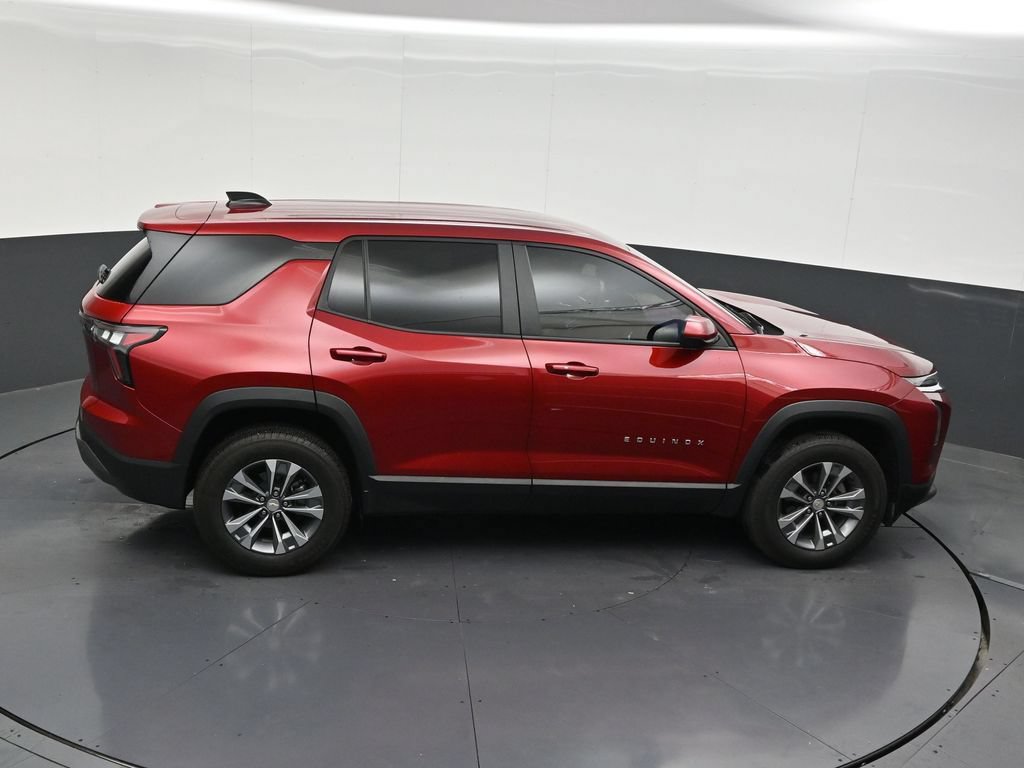 Used 2025 Chevrolet Equinox LT FWD image 21