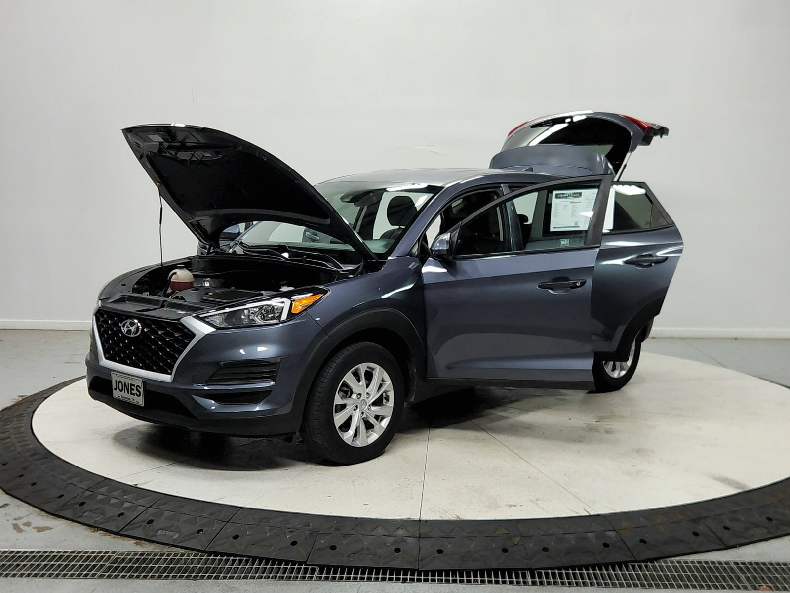 Used 2021 Hyundai Tucson SE FWD image 12