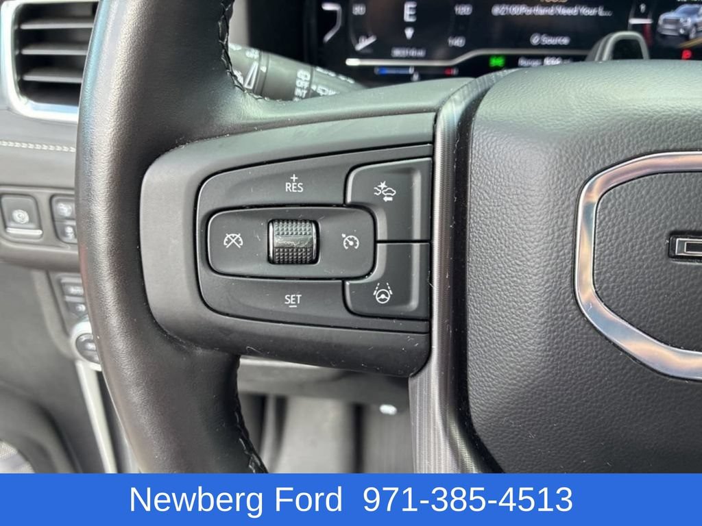 Used 2024 GMC Yukon XL Denali Ultimate AWD/4WD image 18