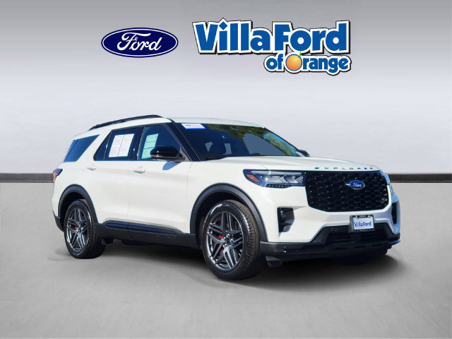 Certified 2025 Ford Explorer ST AWD/4WD image 1