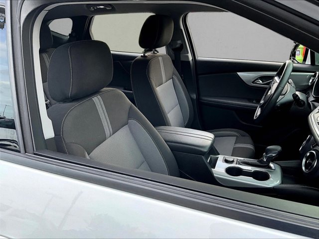 Used 2023 Chevrolet Blazer LT image 9