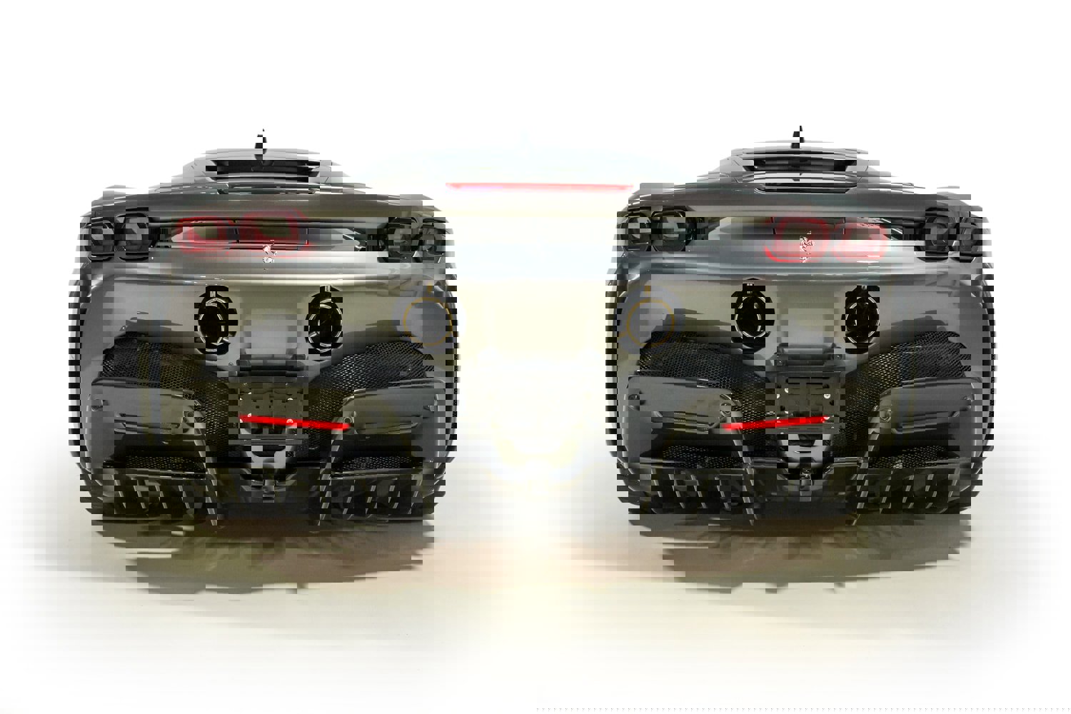 Used 2022 Ferrari SF90 Stradale image 5