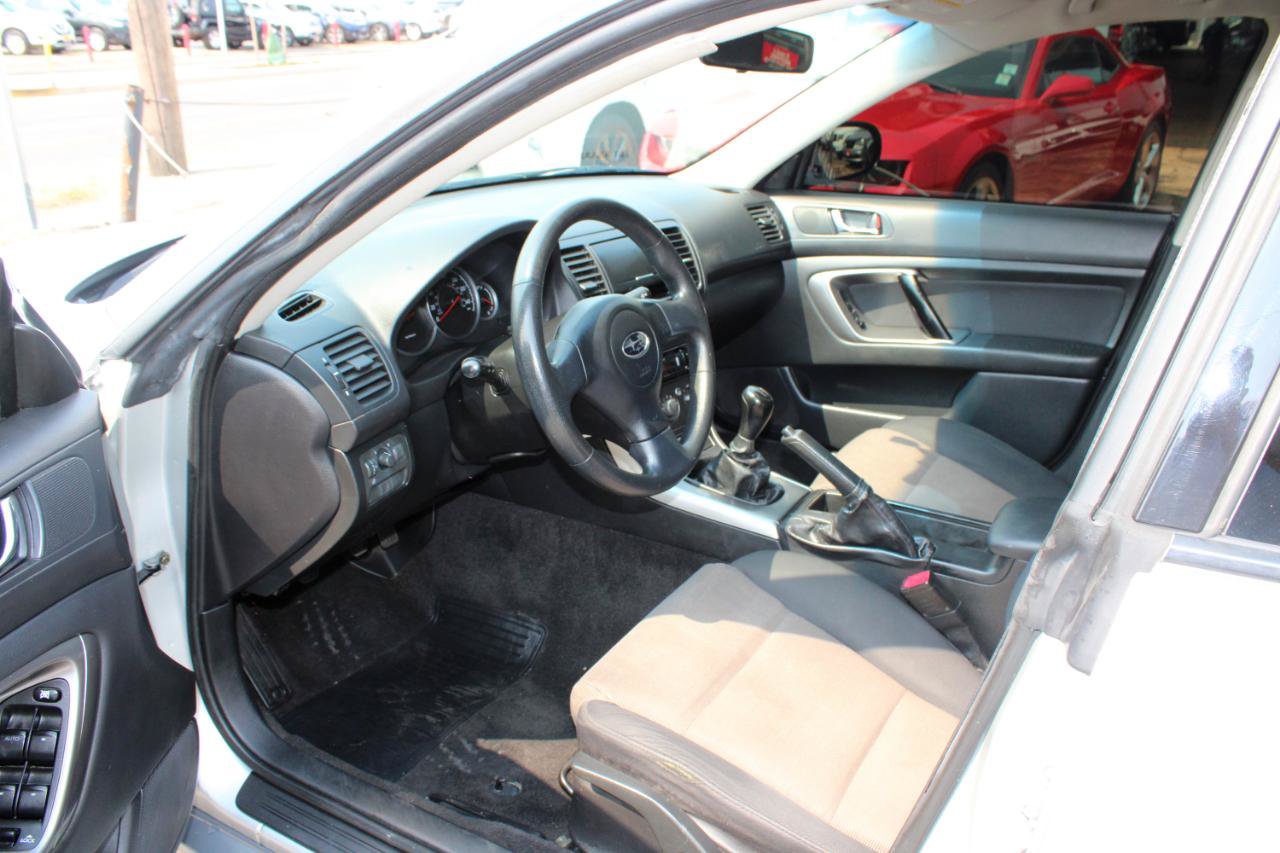 Used 2007 Subaru Outback 2.5i AWD/4WD image 12