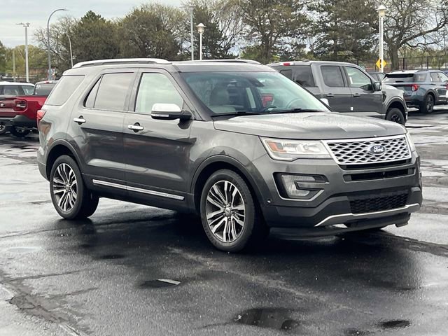 Used 2016 Ford Explorer Platinum AWD/4WD image 7