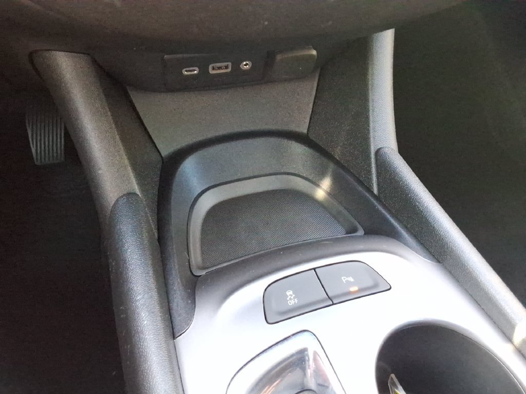 Certified 2025 Chevrolet Malibu RS FWD image 33