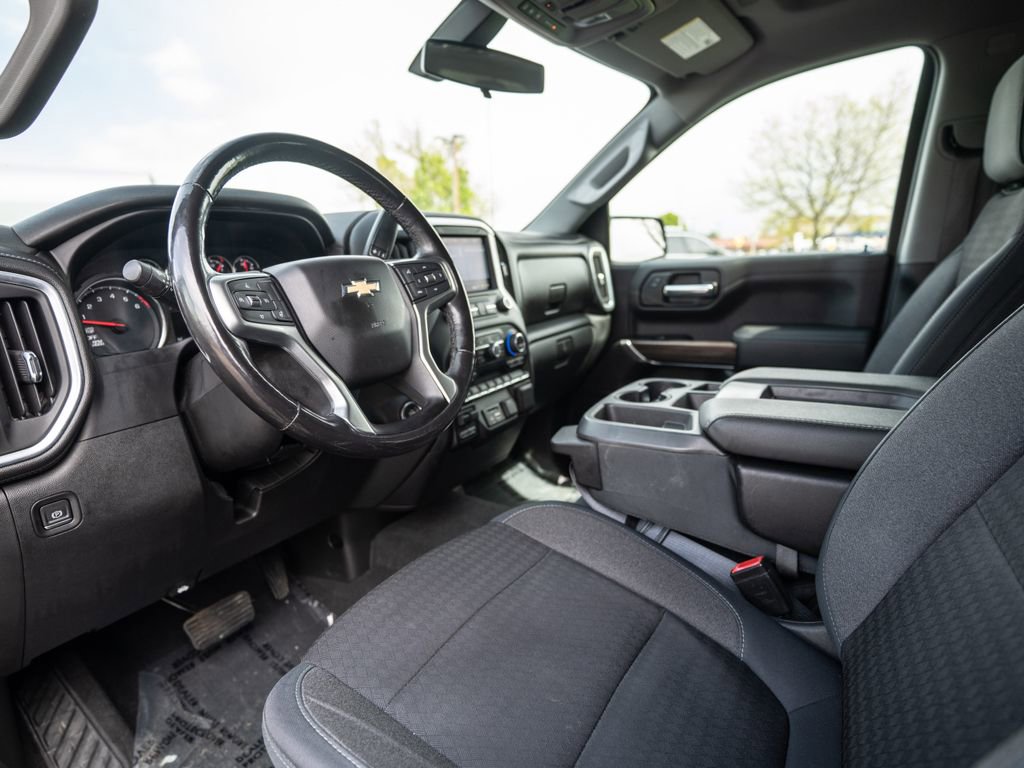 Used 2019 Chevrolet Silverado 1500 LT w/ All-Star Edition AWD/4WD image 6
