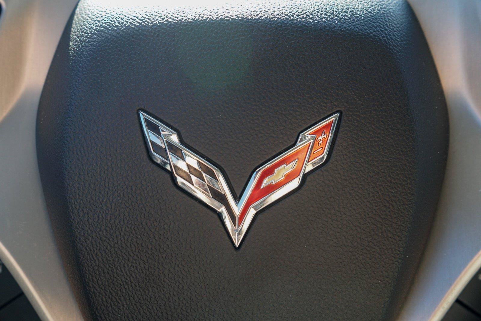 Used 2018 Chevrolet Corvette Stingray Coupe w/ 3LT Preferred Equipment Group RWD image 12