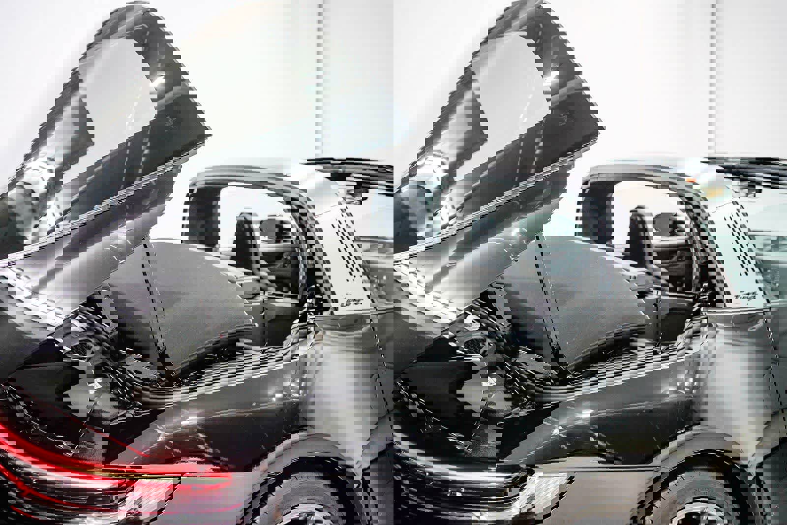 Used 2022 Porsche 911 Targa 4 GTS image 47