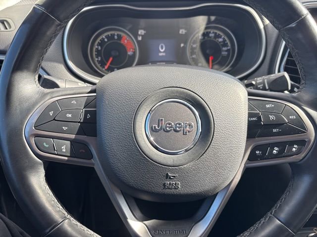 Used 2019 Jeep Cherokee Limited w/ Luxury Group image 40