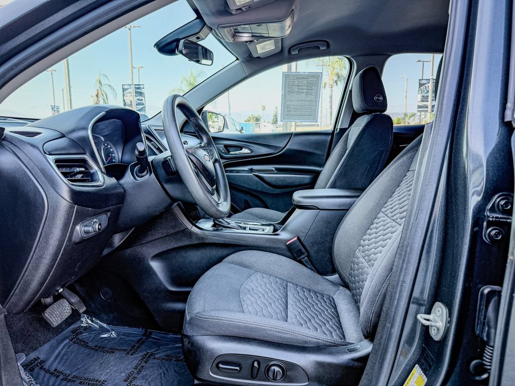 Used 2020 Chevrolet Equinox LT FWD image 12