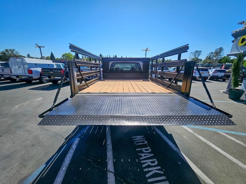 Used 2009 Ford F350 4x4 Crew Cab DRW Super Duty image 7