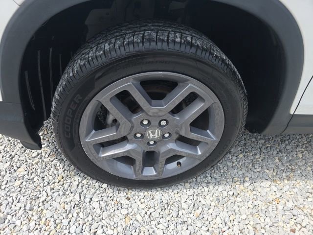 Used 2023 Honda Passport EX-L image 10