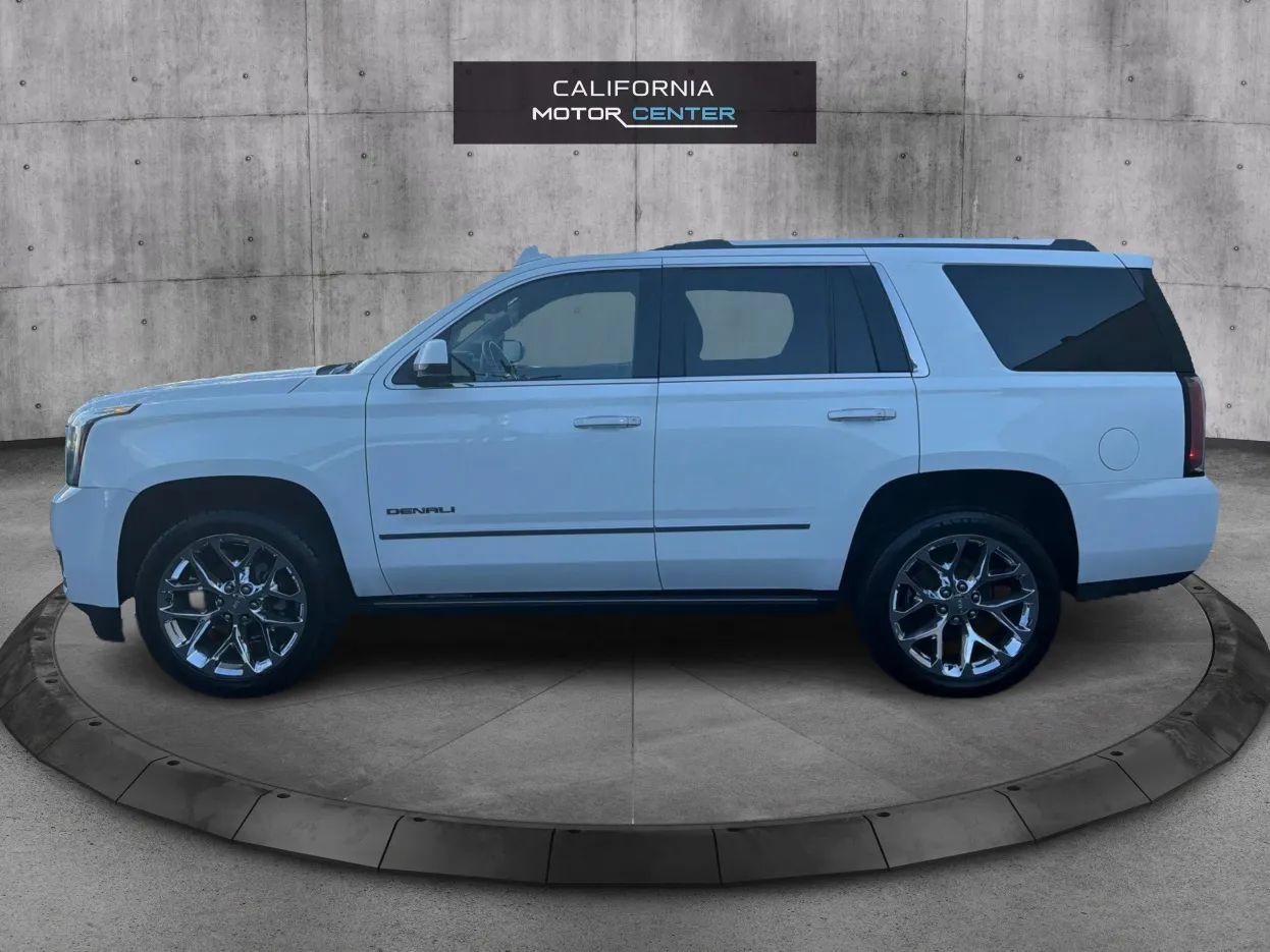 Used 2017 GMC Yukon Denali w/ Open Road Package AWD/4WD image 8
